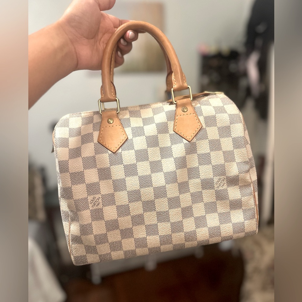 SOLD Louis Vuitton Damier Azur Speedy 25